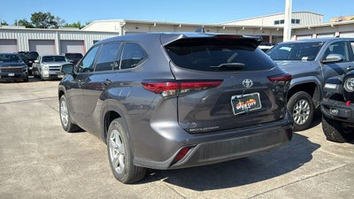 2021 Toyota HIGHLANDER LE