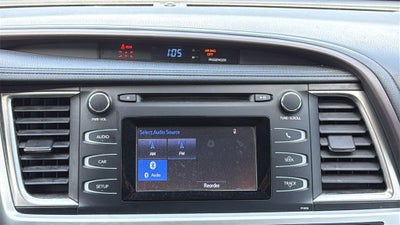 2019 Toyota HIGHLANDER LE Plus