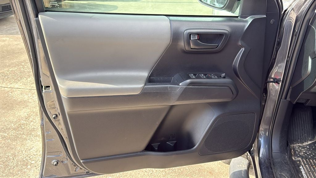 2020 Toyota TACOMA SR SR