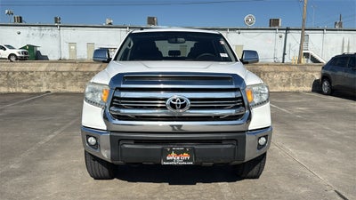 2017 Toyota TUNDRA 4X4 SR5