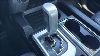 2017 Toyota TUNDRA 4X4 SR5