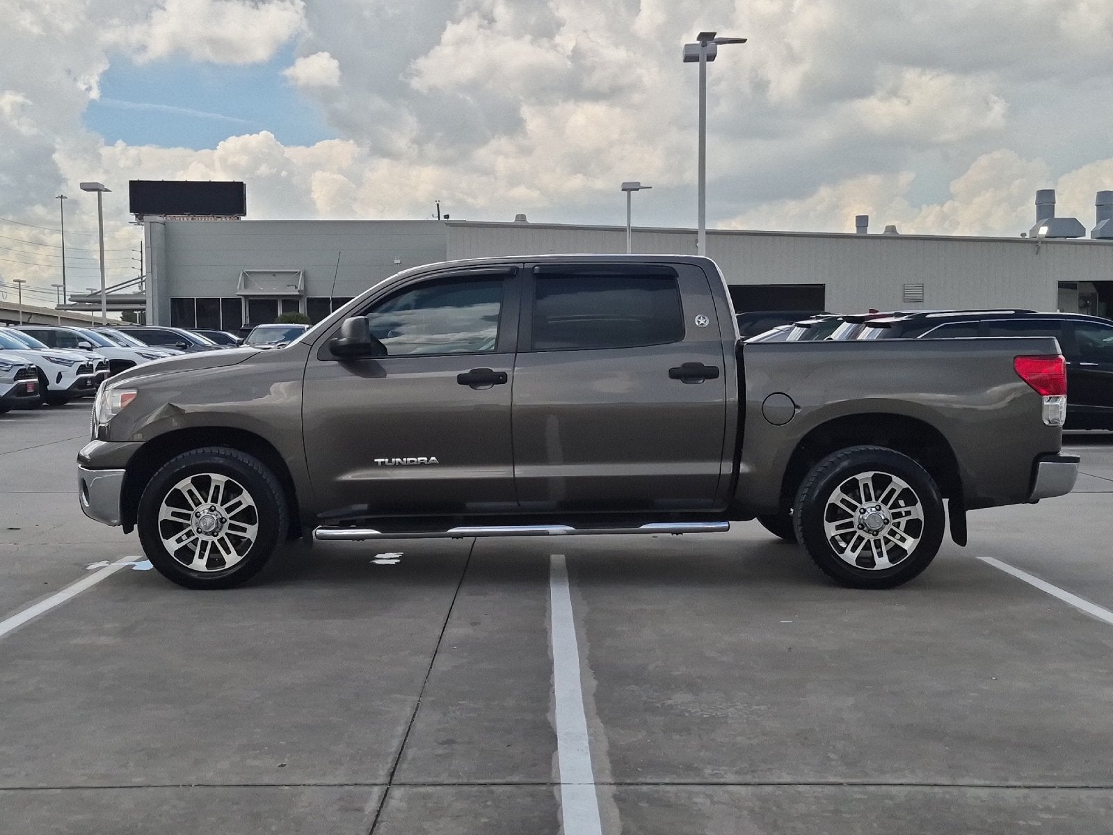 2013 Toyota TUNDRA 4X2 Grade 4.6L V8