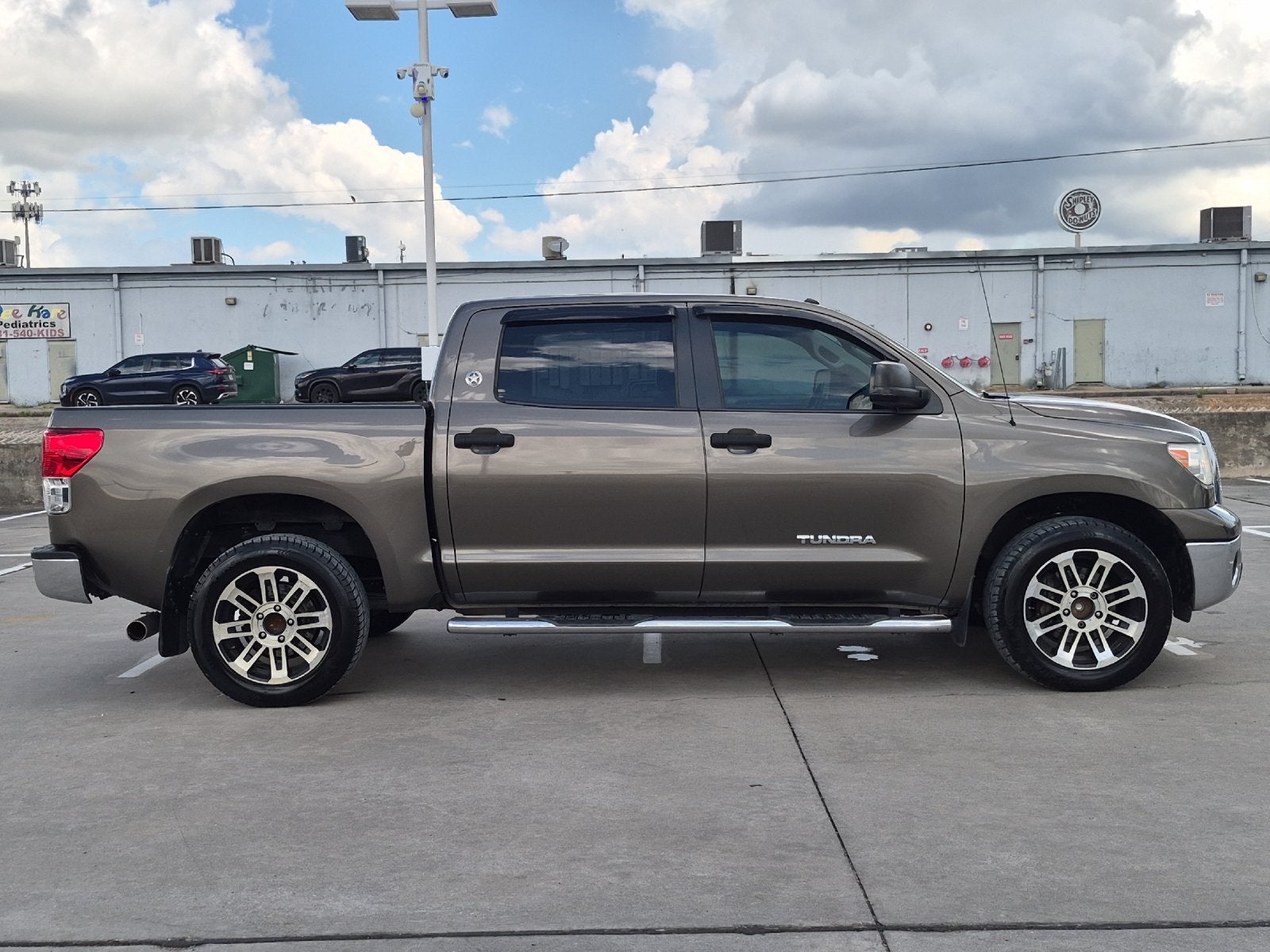2013 Toyota TUNDRA 4X2 Grade 4.6L V8