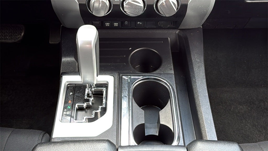 2021 Toyota TUNDRA 4X2 SR5