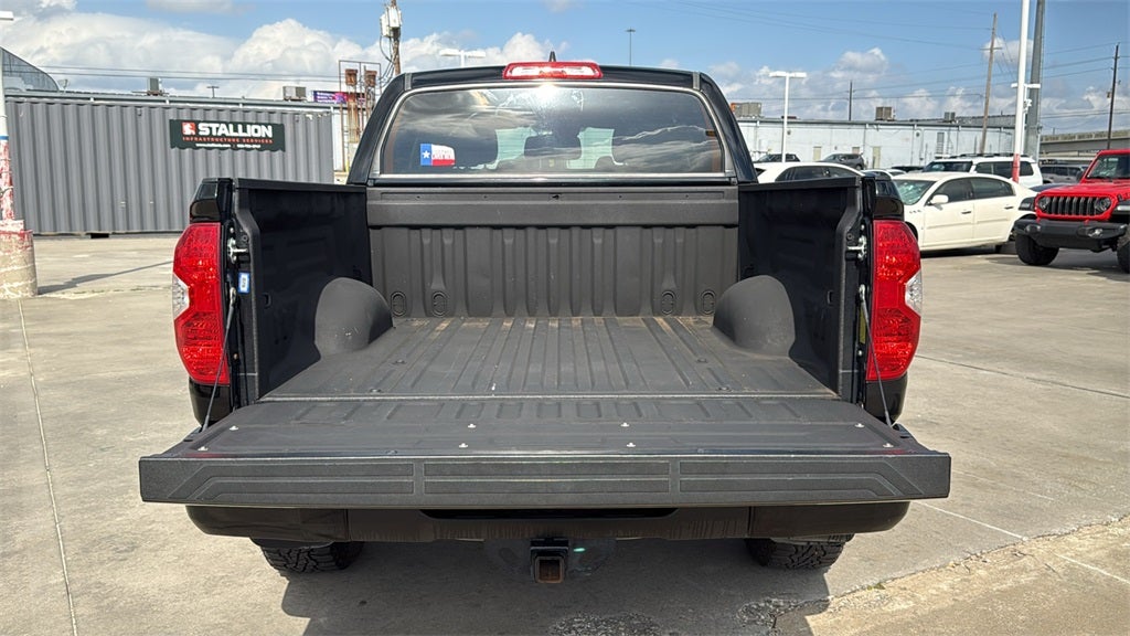 2021 Toyota TUNDRA 4X2 SR5