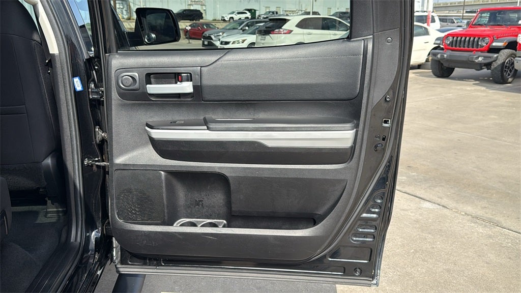 2021 Toyota TUNDRA 4X2 SR5