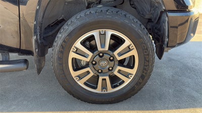 2018 Toyota TUNDRA 4X2 SR5
