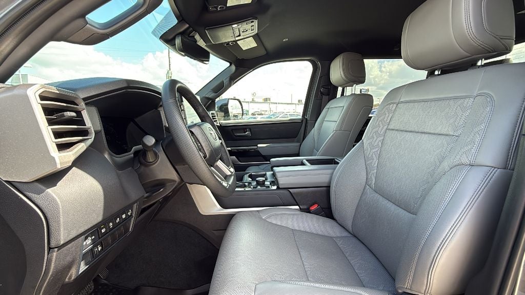 2025 Toyota TUNDRA 4X4 Limited