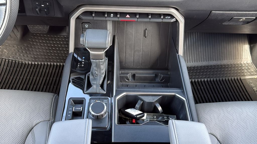 2025 Toyota TUNDRA 4X4 Limited