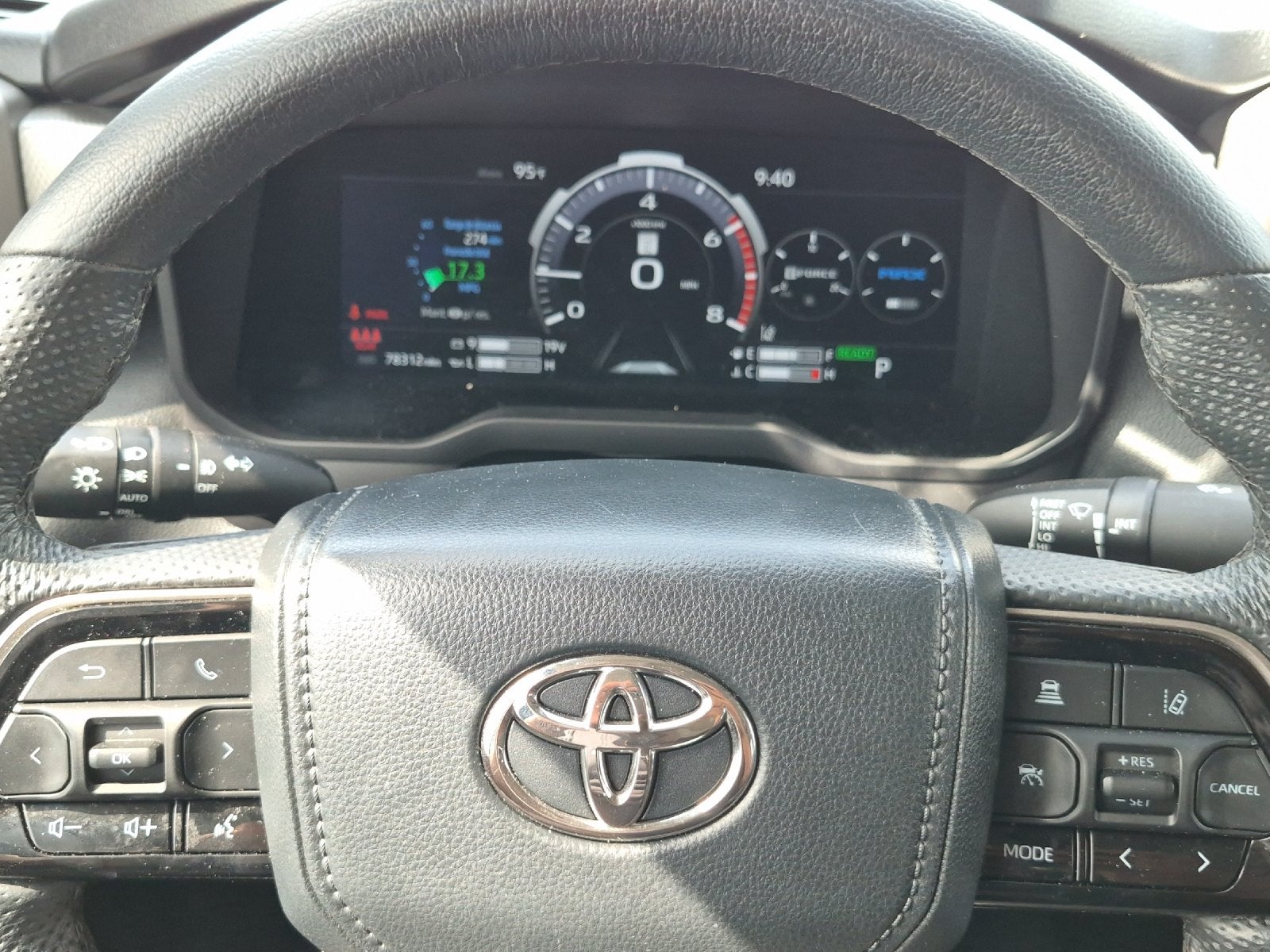 2024 Toyota Tundra i-FORCE MAX Limited