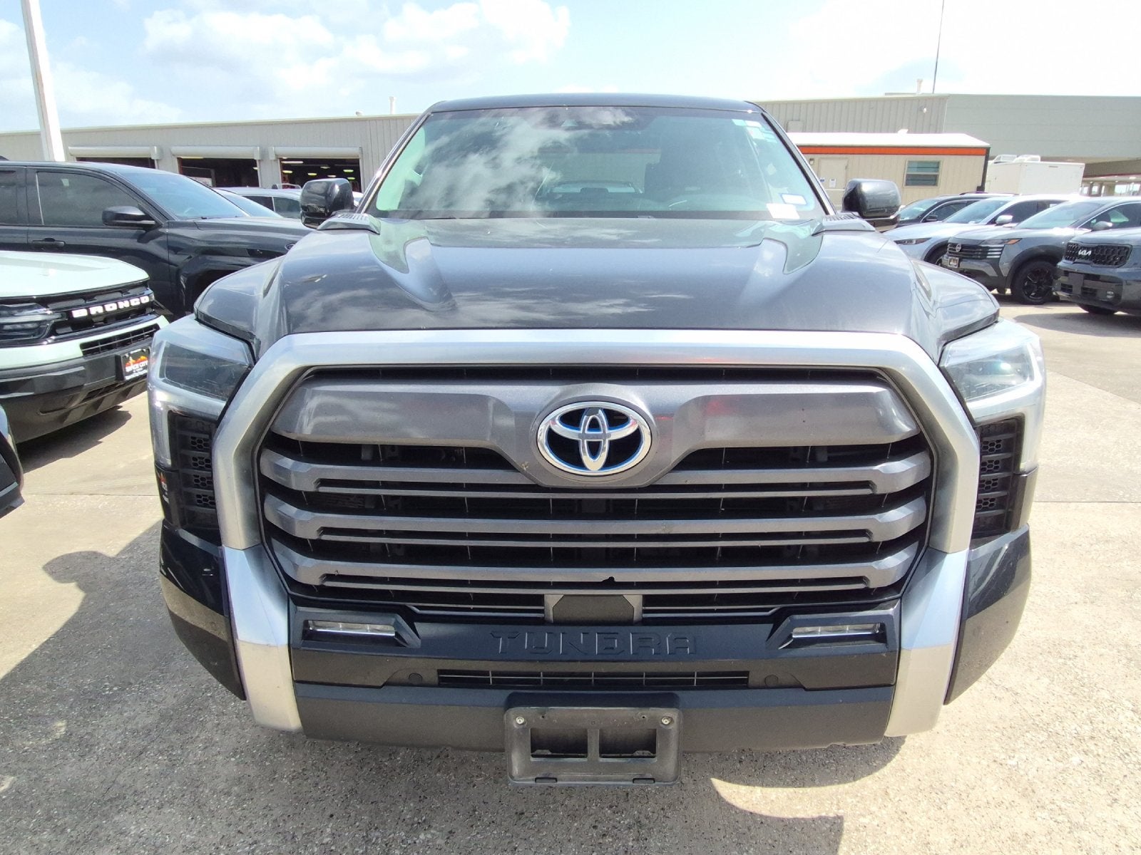 2024 Toyota Tundra i-FORCE MAX Limited