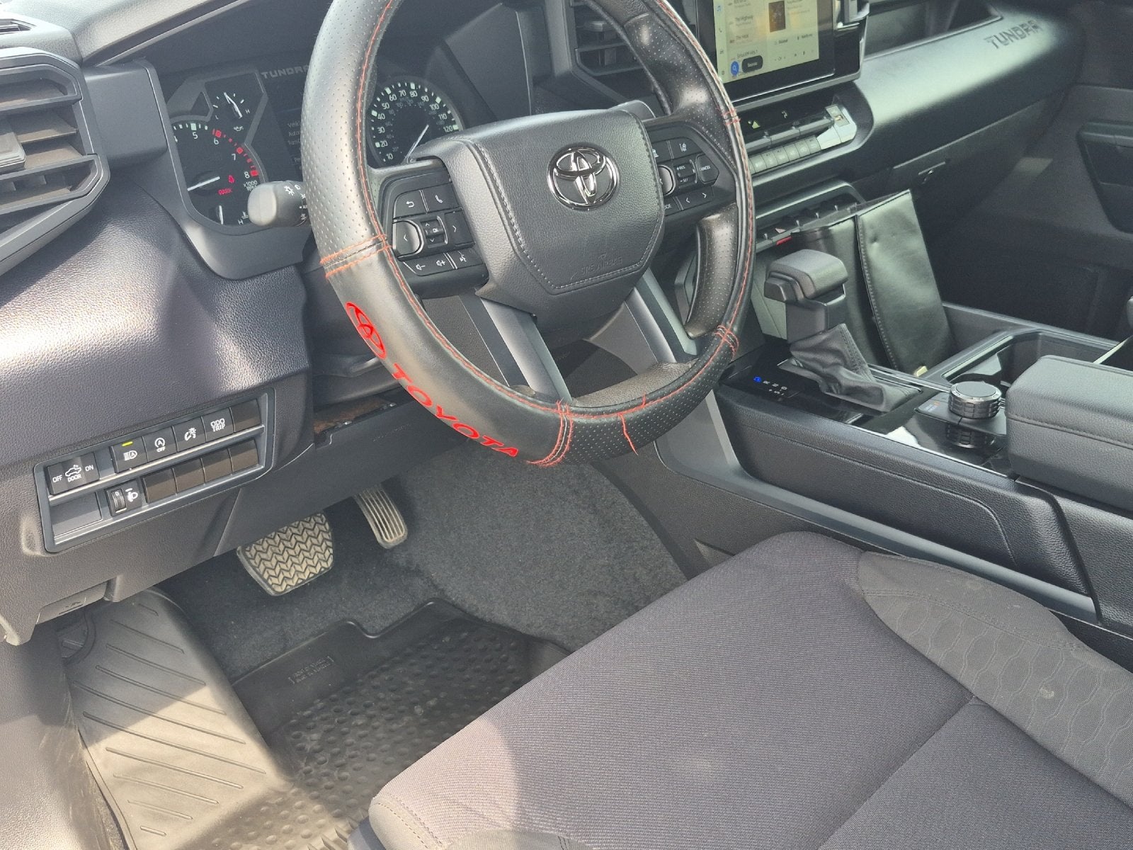 2025 Toyota Tundra SR5