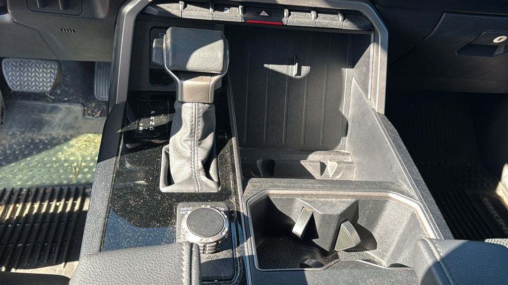 2024 Toyota TUNDRA 4X2 SR5