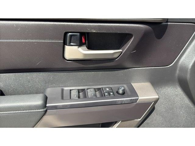 2024 Toyota TUNDRA 4X2 SR5