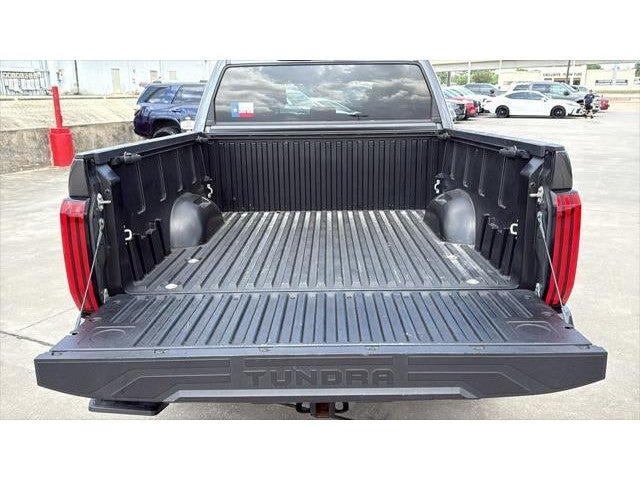 2024 Toyota TUNDRA 4X2 SR5