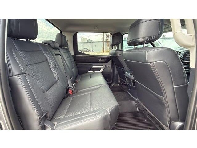 2024 Toyota TUNDRA 4X2 SR5