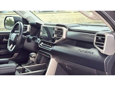 2024 Toyota TUNDRA 4X2 SR5