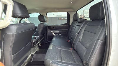 2024 Toyota TUNDRA 4X4 SR5