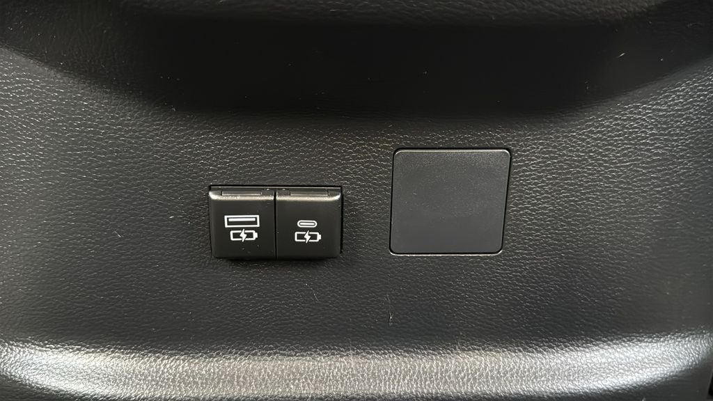 2024 Toyota TUNDRA 4X4 SR5