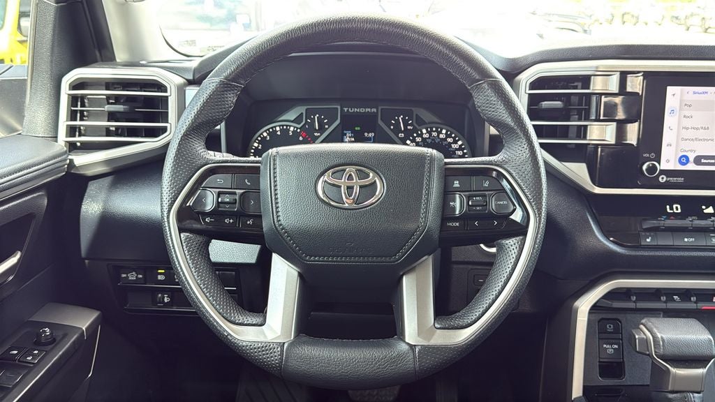 2024 Toyota TUNDRA 4X4 SR5