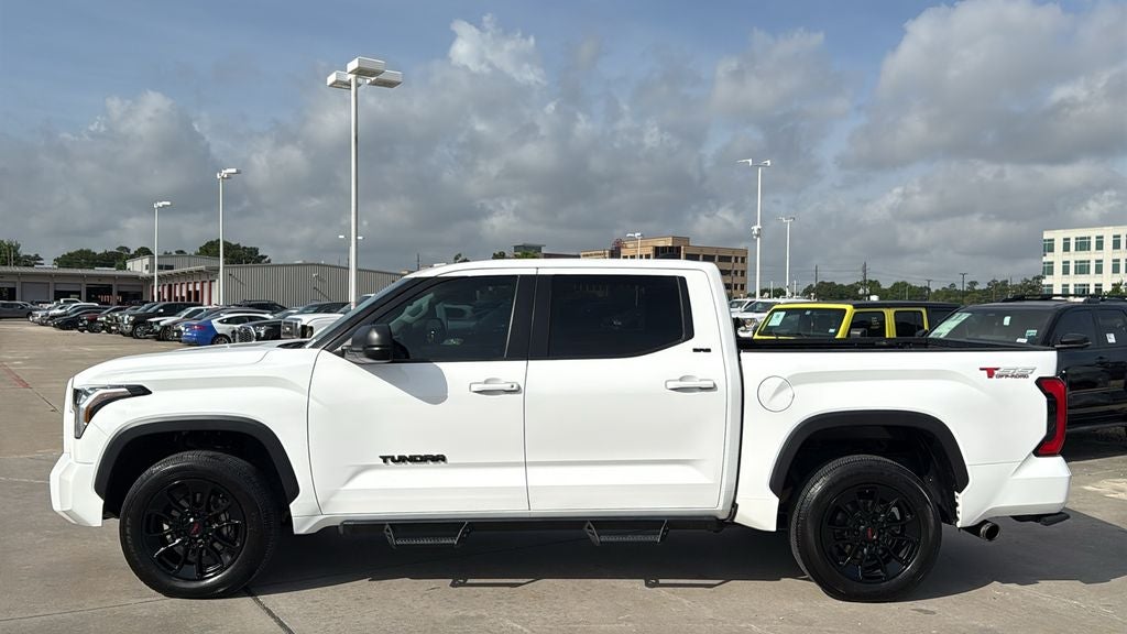 2024 Toyota TUNDRA 4X4 SR5