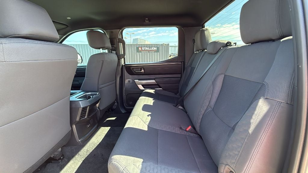 2025 Toyota TUNDRA 4X4 SR5