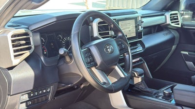 2025 Toyota TUNDRA 4X4 SR5
