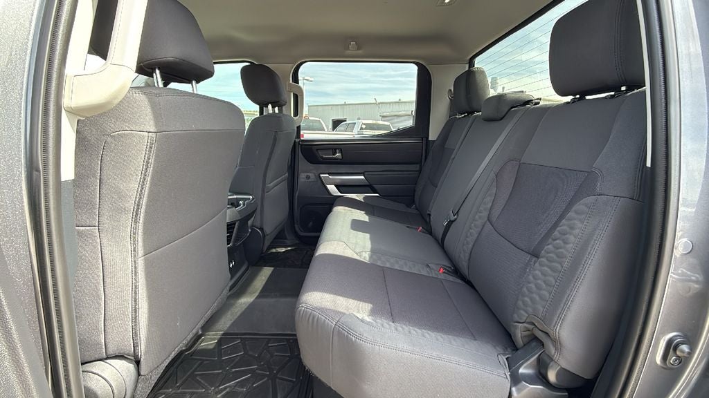 2023 Toyota TUNDRA 4X4 SR5