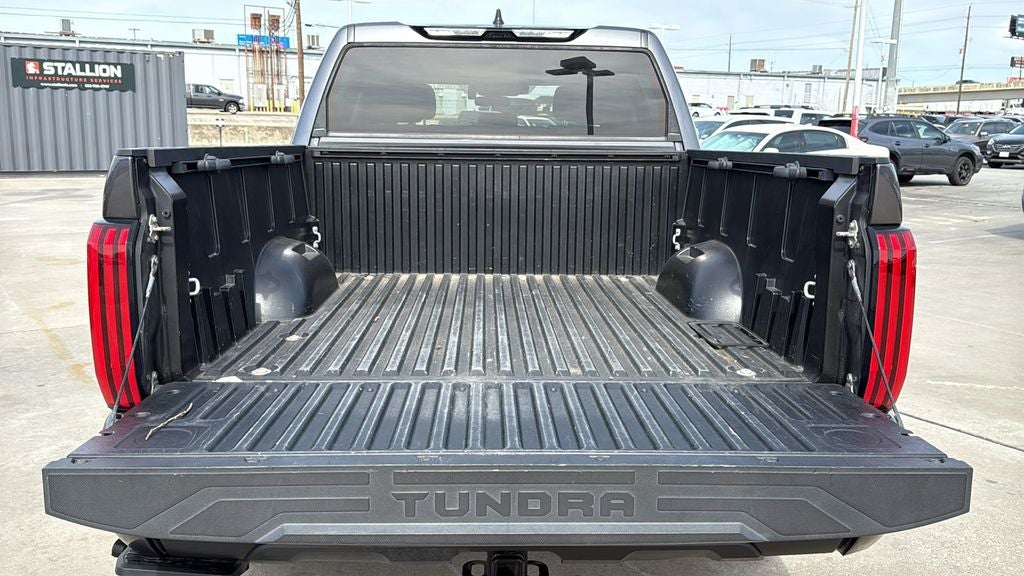 2023 Toyota TUNDRA 4X4 SR5