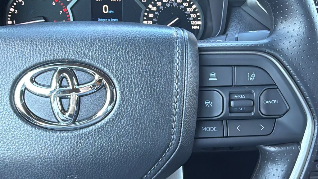 2025 Toyota Tundra SR5