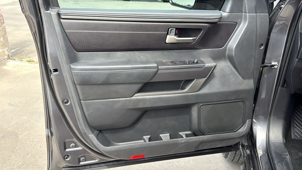 2024 Toyota TUNDRA 4X4 SR5