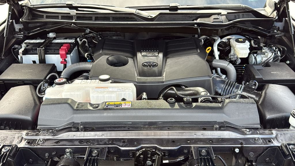 2024 Toyota TUNDRA 4X4 SR5