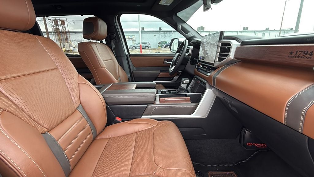 2025 Toyota TUNDRA 4X4 1794