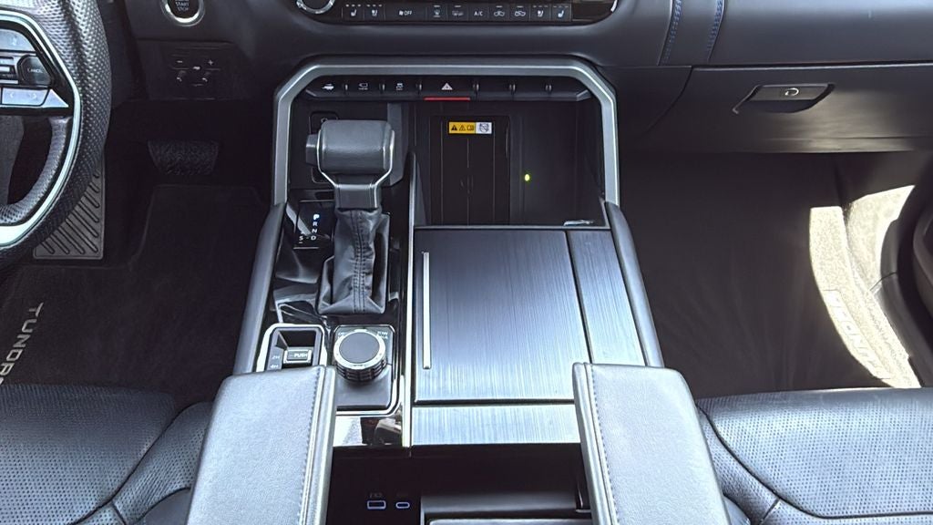 2024 Toyota TUNDRA 4X4 Platinum