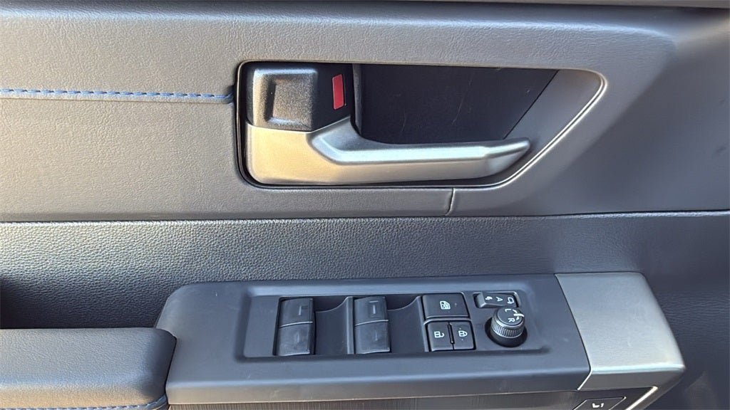 2026 Toyota Tundra i-FORCE MAX Platinum i-FORCE MAX