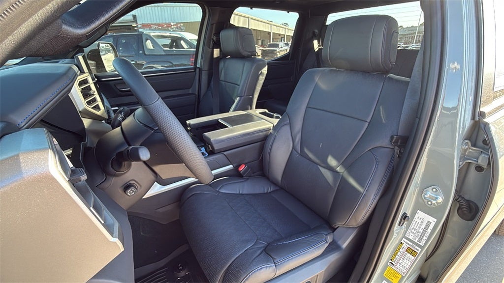 2026 Toyota Tundra i-FORCE MAX Platinum i-FORCE MAX