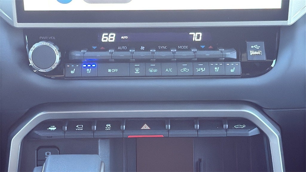 2026 Toyota Tundra i-FORCE MAX Platinum i-FORCE MAX