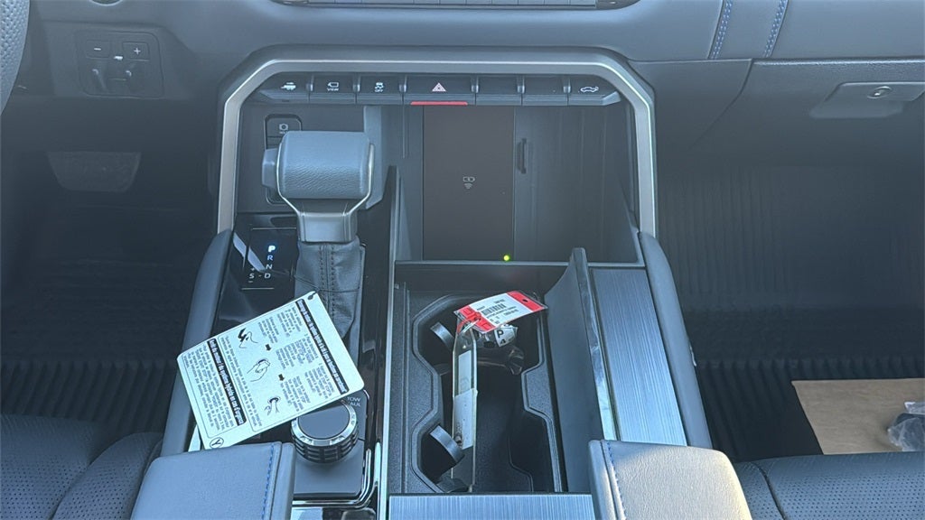 2026 Toyota Tundra i-FORCE MAX Platinum i-FORCE MAX