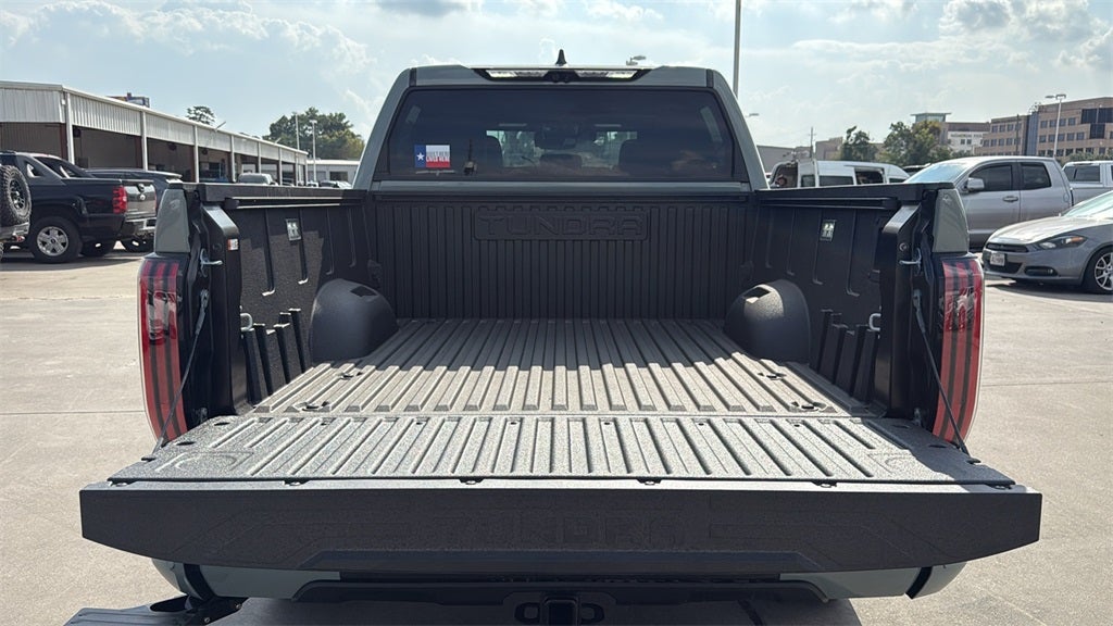 2026 Toyota Tundra i-FORCE MAX Platinum i-FORCE MAX