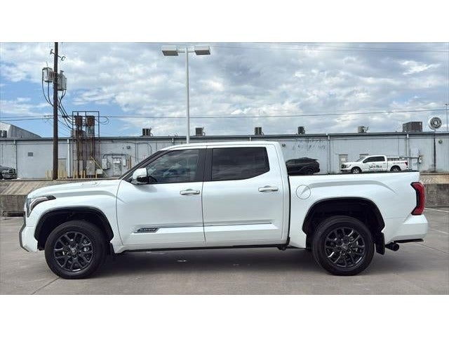 2025 Toyota TUNDRA HV 4X4 Platinum