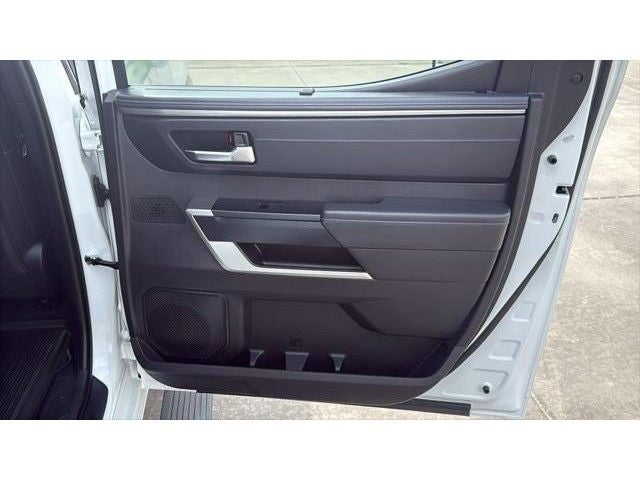 2025 Toyota TUNDRA HV 4X4 Platinum