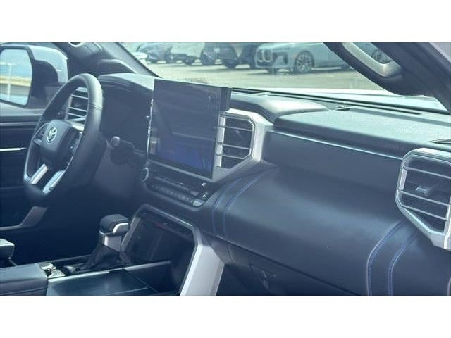 2025 Toyota TUNDRA HV 4X4 Platinum