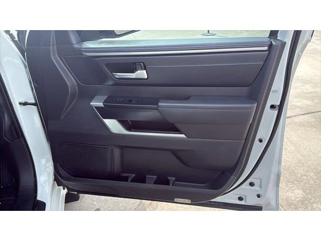 2025 Toyota TUNDRA HV 4X4 Platinum