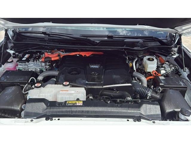 2025 Toyota TUNDRA HV 4X4 Platinum