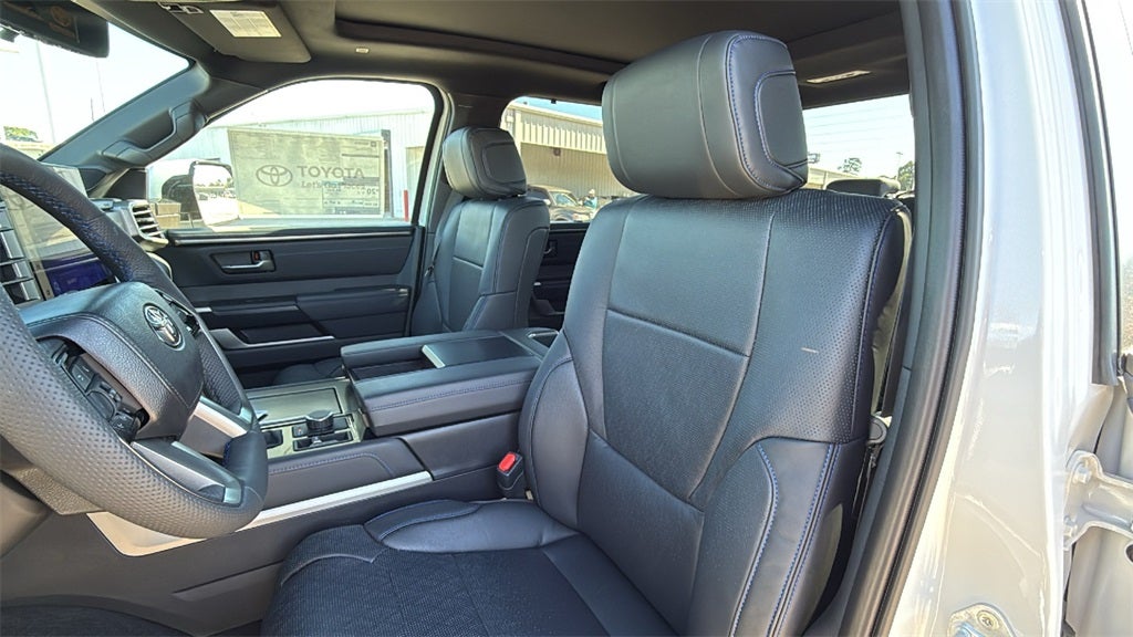 2026 Toyota Tundra i-FORCE MAX Platinum i-FORCE MAX