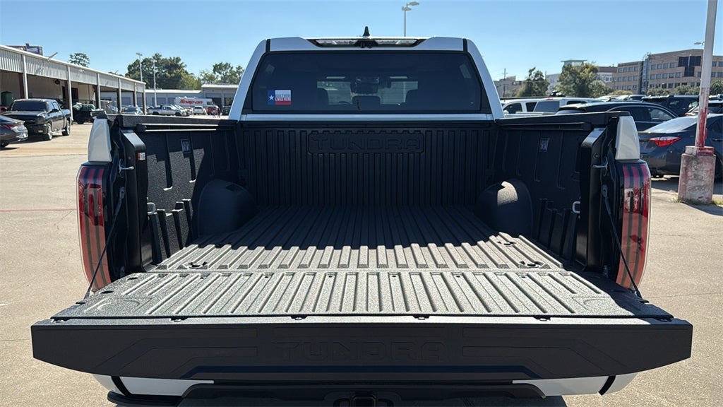 2026 Toyota Tundra i-FORCE MAX Platinum i-FORCE MAX