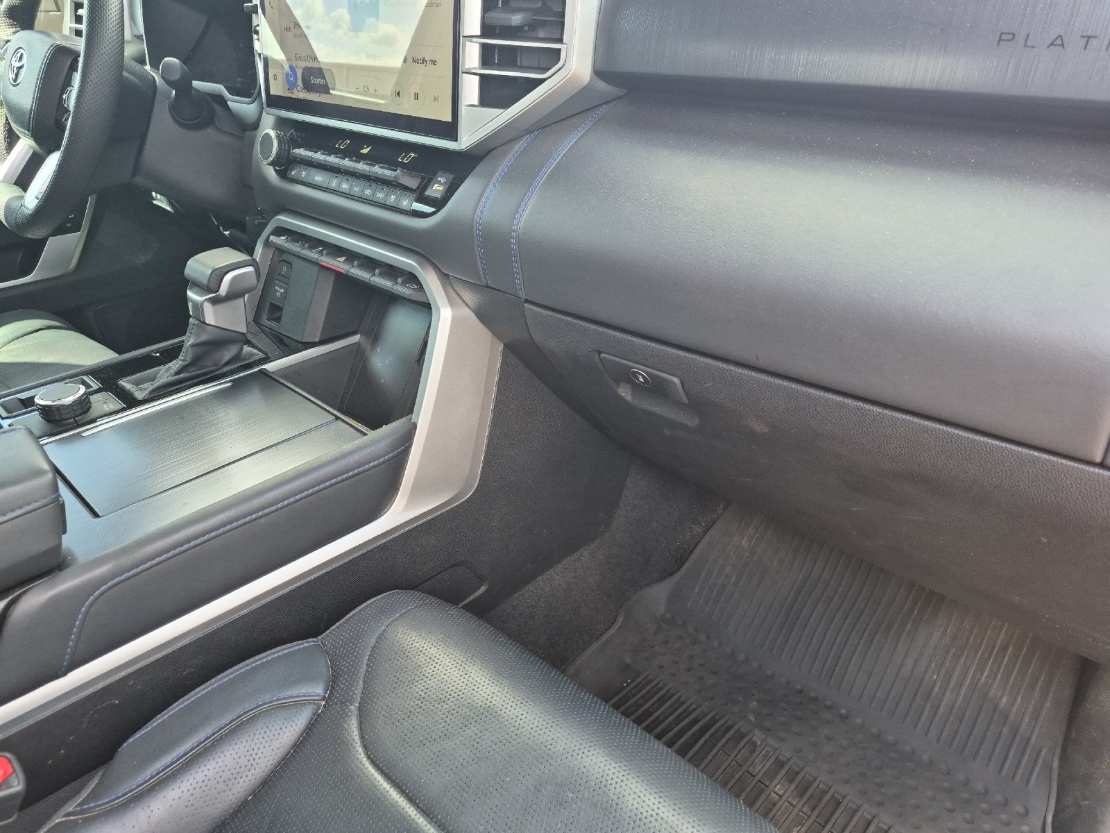 2025 Toyota Tundra i-FORCE MAX Platinum