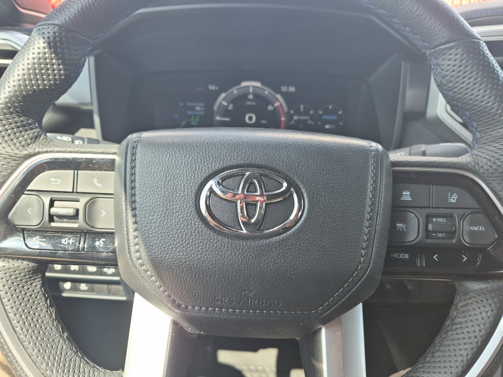 2025 Toyota Tundra i-FORCE MAX Platinum
