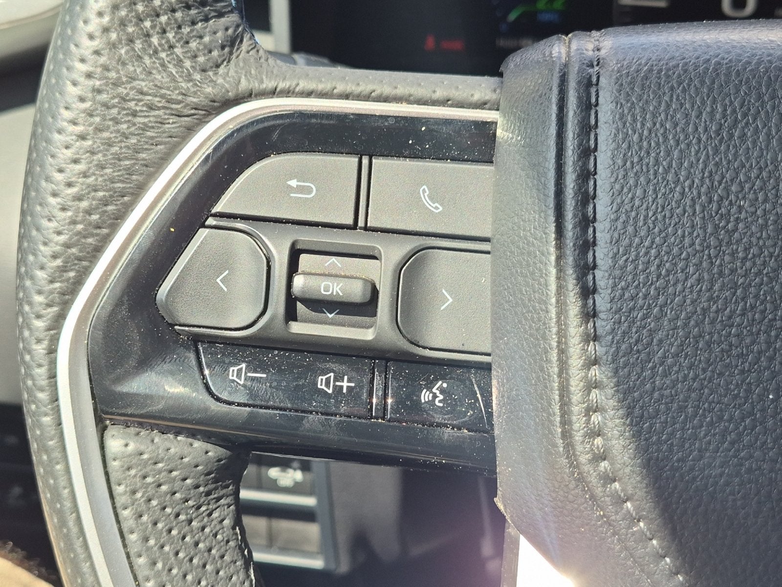 2025 Toyota Tundra i-FORCE MAX Platinum