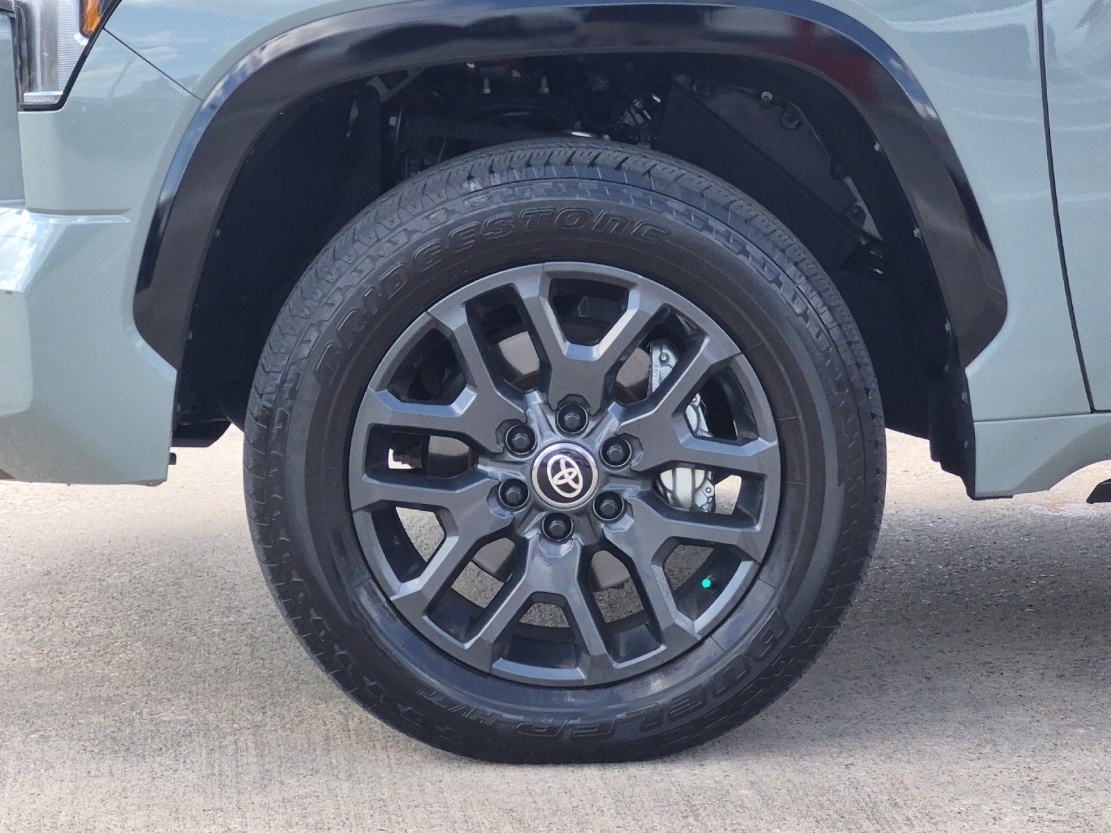 2025 Toyota Tundra i-FORCE MAX Platinum